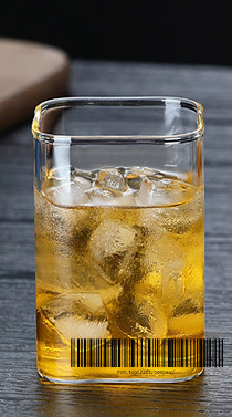 250ml Borosilicate square glass.